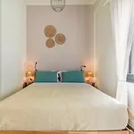 Punto Central Home In Heraklio City
